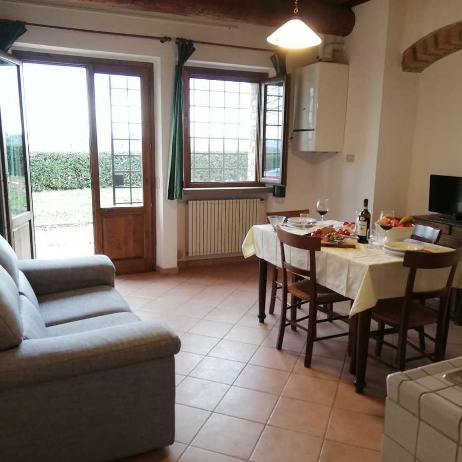 הוילה סן ג'ימיניאנו Agriturismo Le Rote מראה חיצוני תמונה